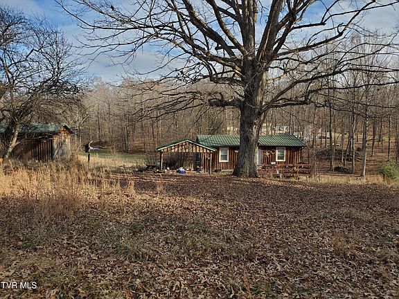 2nd image of 138 Hallborough Dr