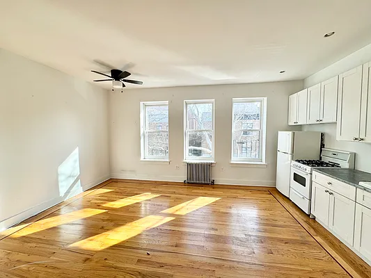 Rented by Brooklyn Properties | media 25