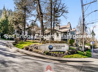 20020 Marigold Ct APT 20, West Linn, OR 97068