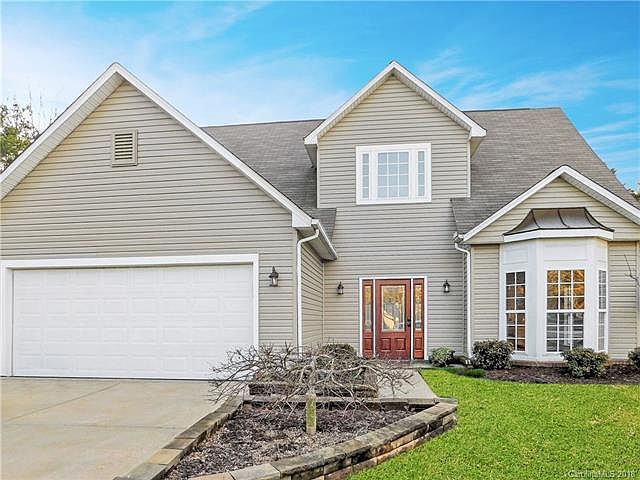 1st image of 102 Walmsley Dr