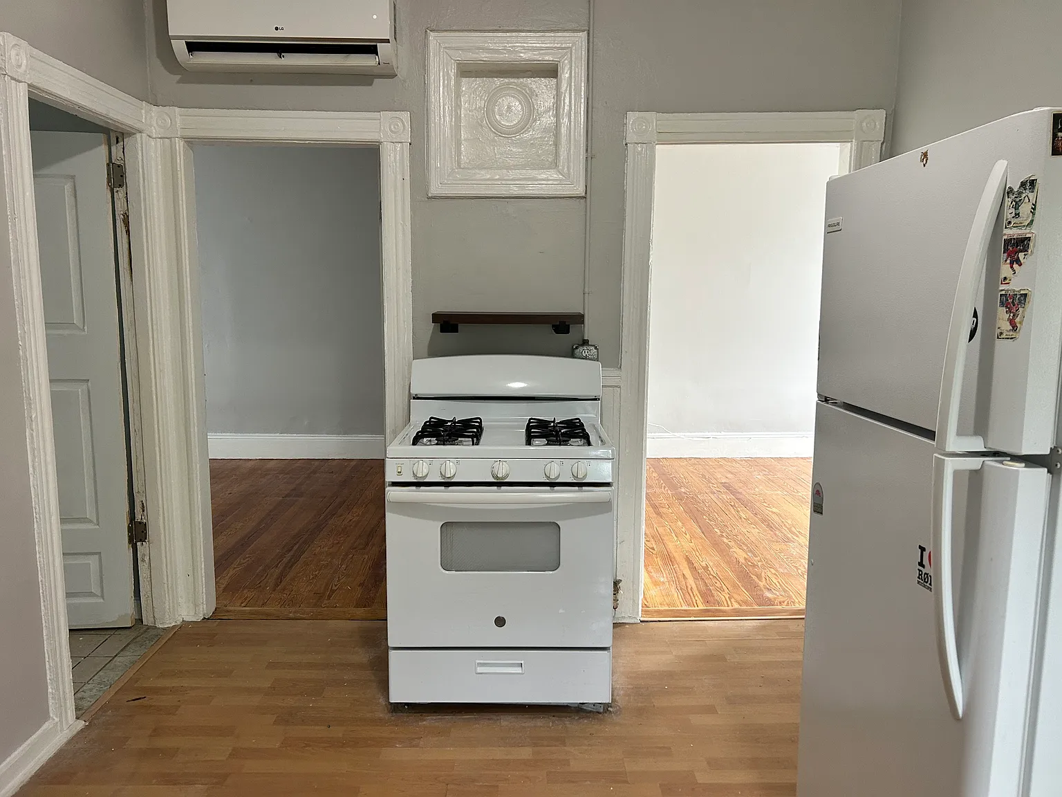 2 bed, 850 sqft, $1,725 — Photo 2