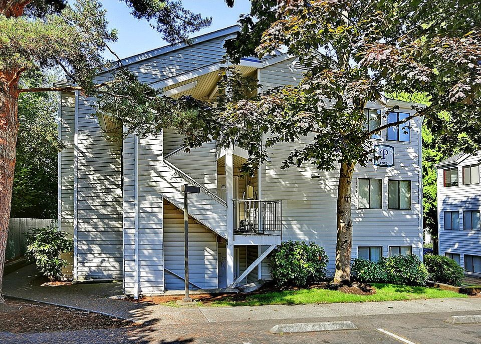 1st image of 10008 NE 120th Ln APT C103