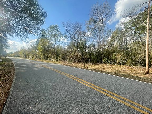 5th image of 495 Lakeshore Dr