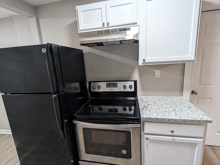 2924 Springside Pl SE — Photo 6