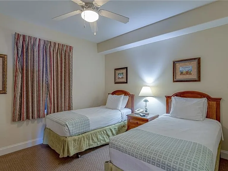 13428 Blue Heron Beach Dr — Photo 6