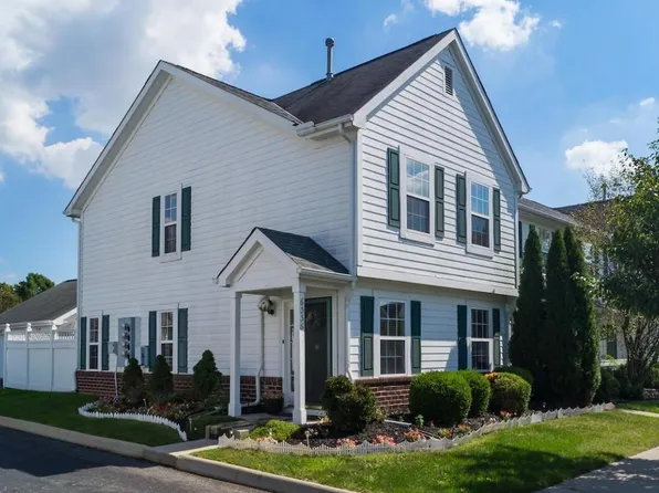 6336 Lakeview Dr E, Grove City, OH 43123