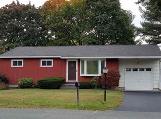 15 Alva Dr, Latham, NY 12110