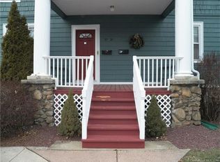 22 Wilcox St, Wethersfield, CT 06109