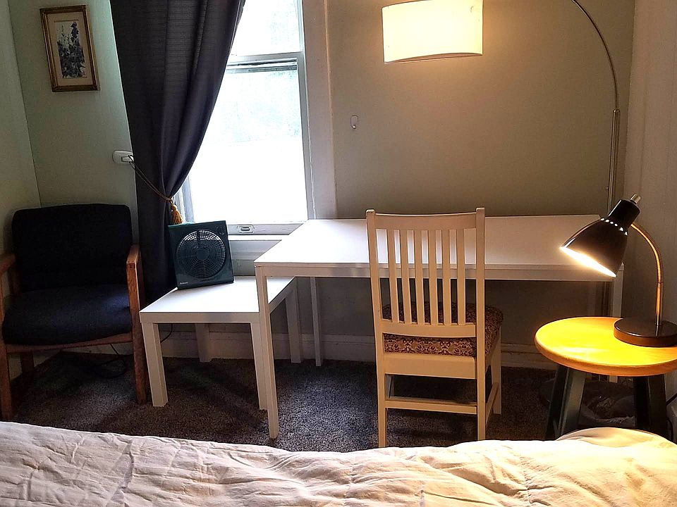 1st image of 833 E River Pkwy #2