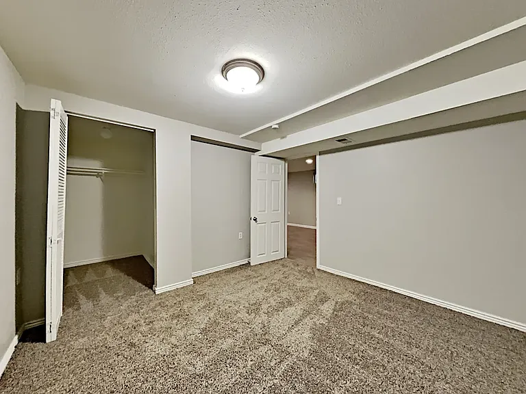 17403 E Eastman Dr — Photo 8