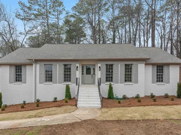 4812 Shady Waters Ln, Birmingham, AL 35243