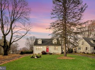 224 Meetinghouse Rd, Upper Chichester, PA 19014