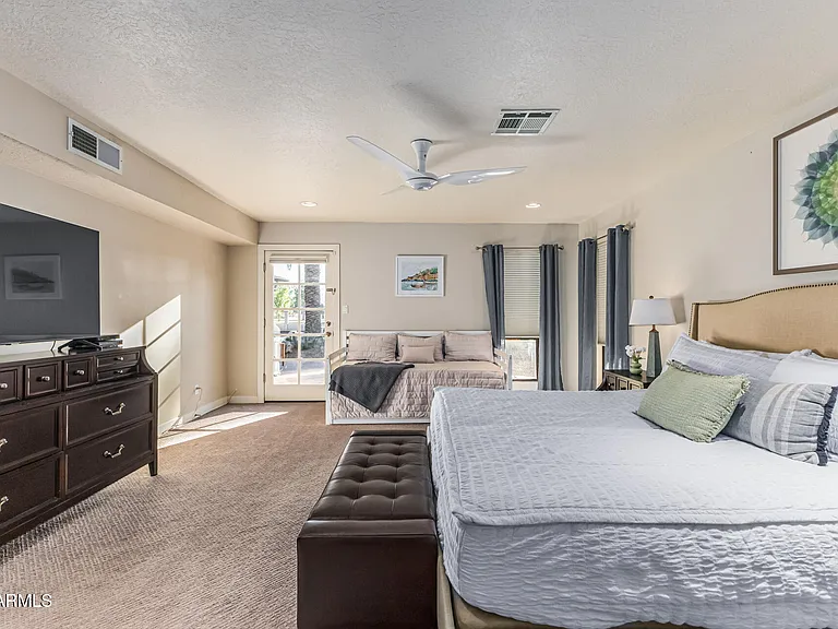 5821 E Cactus Rd — Photo 32