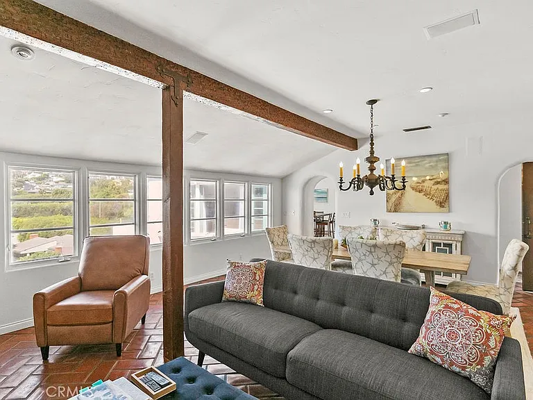 52 Emerald Bay — Photo 13