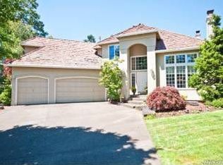 5463 Denton Dr, Lake Oswego, OR 97035