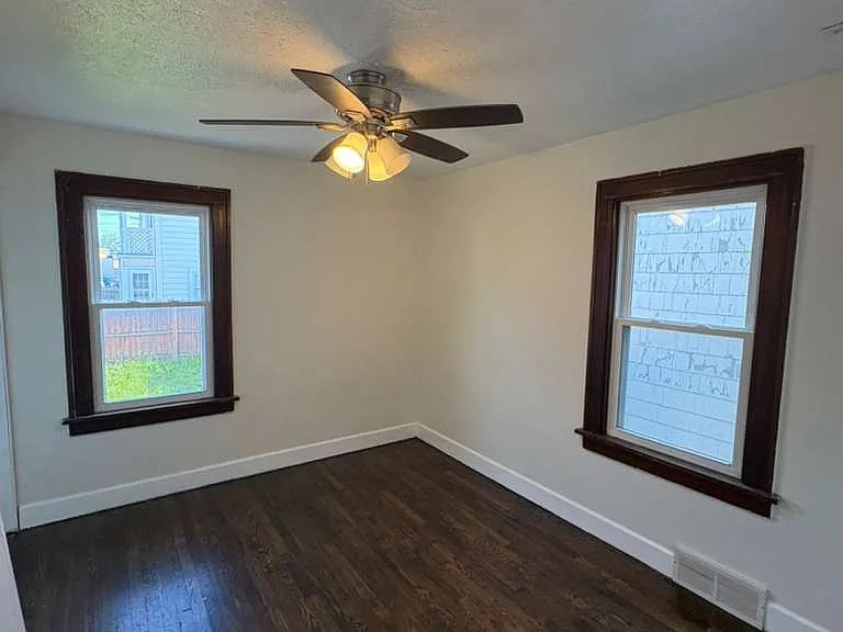 5406-5408 Merkle Ave #1 — Photo 5
