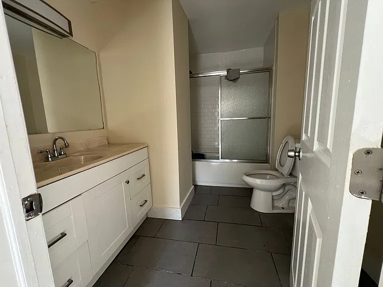 761 Main St #1W — Photo 4