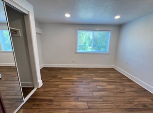 405 Denver St NE #B, Albany, OR 97321