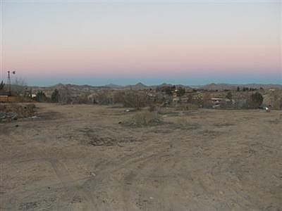 1st image of City View Dr