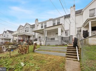 7046 Radbourne Rd, Upper Darby, PA 19082