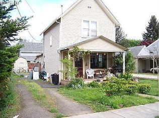 414 N 10th St, Cottage Grove, OR 97424