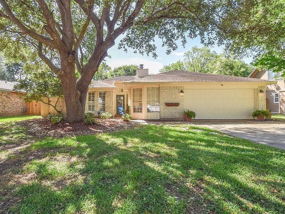 1st image of 116 Bougainvillea St