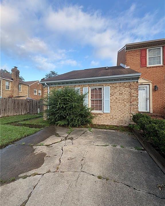 1st image of 4814 Deming Ct