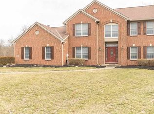 1420 Bur Oak Ct, Hebron, KY 41048