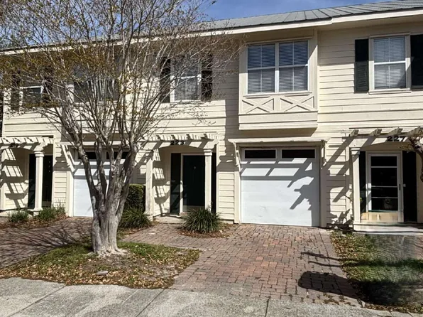 223 Mattie M Kelly Blvd, Destin, FL 32541