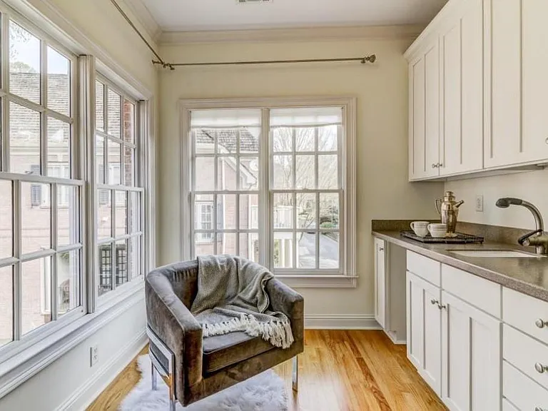 704 Longleaf Dr NE — Photo 19