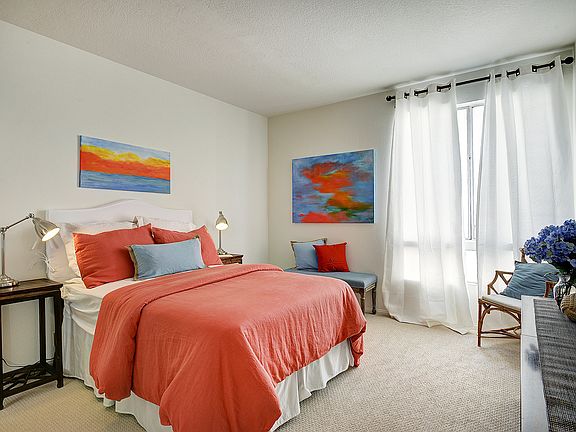 5th image of 1164 Wellesley Ave APT 305