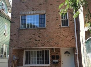 958 E 219th St, Bronx, NY 10469