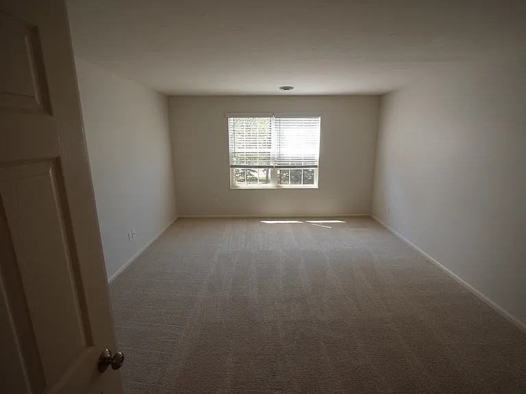 Montego Place — Photo 10
