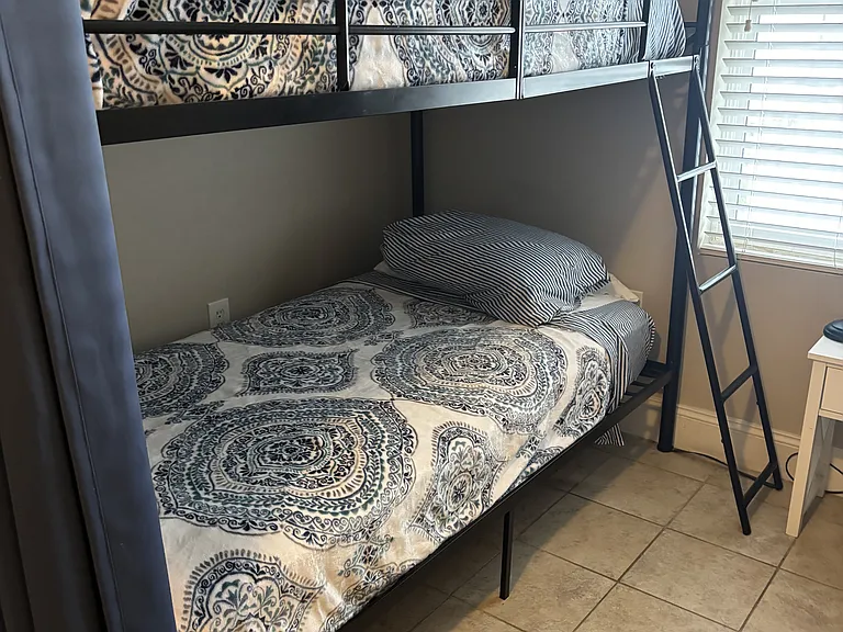 9902 S Thomas Dr #529 — Photo 8