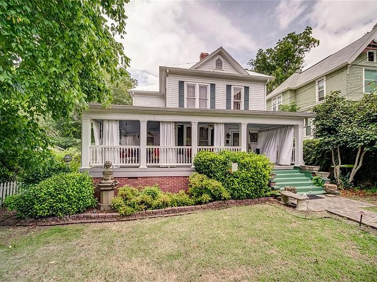 164 Robertson Ave Tallapoosa, GA, 30176 Apartments for Rent Zillow