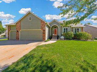11421 W Central Park St, Wichita, KS 67205