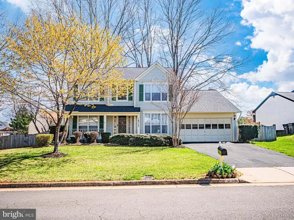 14713 Stratford Dr, Woodbridge, VA 22193