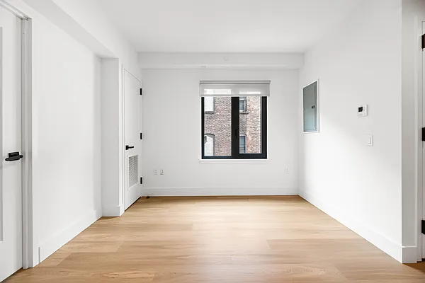 Rented by REAL New York | media 16