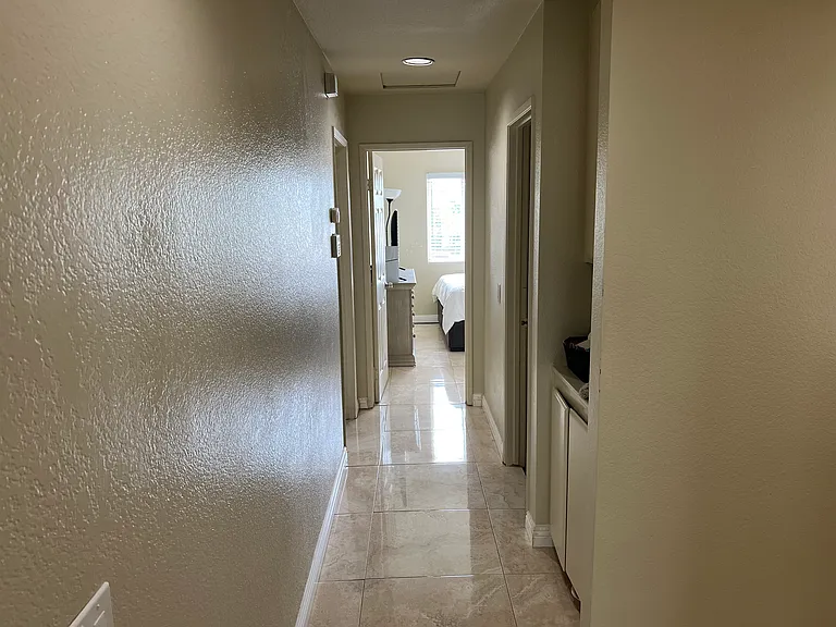 11932 Lewisia Ave — Photo 18
