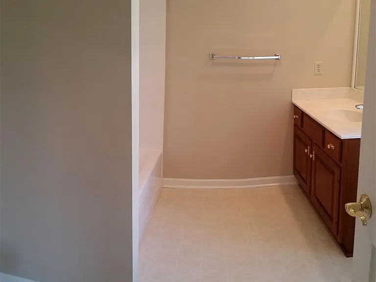 4073 Caissons Ct — Photo 12