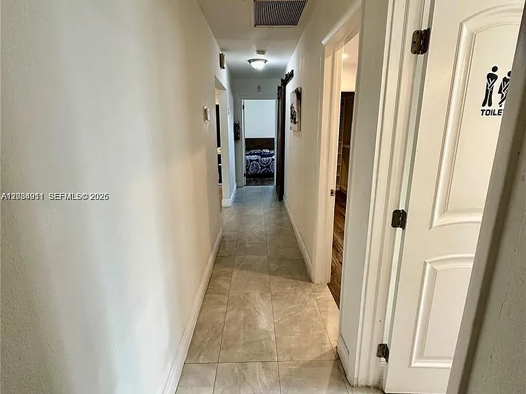 5424 Garfield St — Photo 35