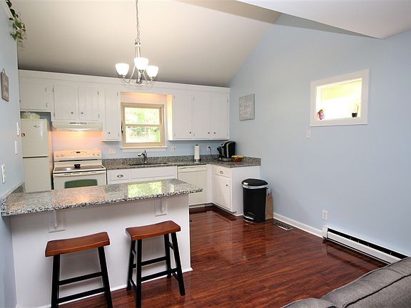 5th image of 8503 Eastwood Ct