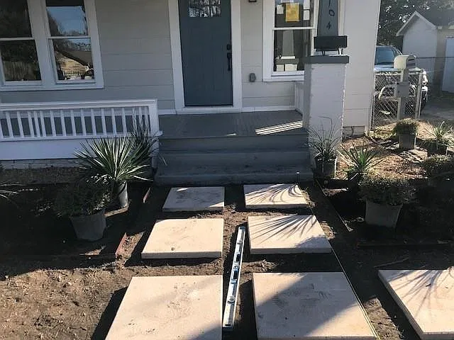 4 bed, 2.0 bath, 1418 sqft, $2,495 — Photo 3