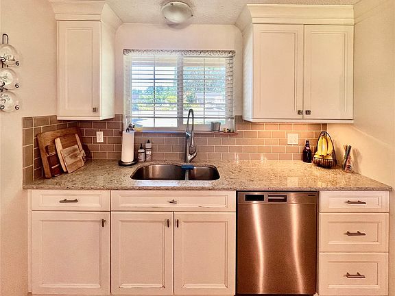 3rd image of 11417 94th Avenue Ct SW