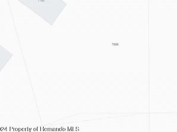 7674 W Stuart Ln, Homosassa, FL 34448