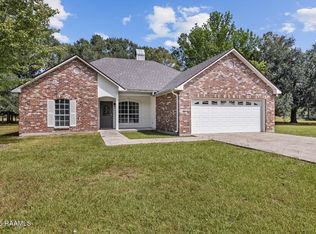 1137 Earline Dr, Breaux Bridge, LA 70517