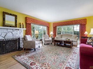 1079 La Reina Dr, San Marcos, CA 92078