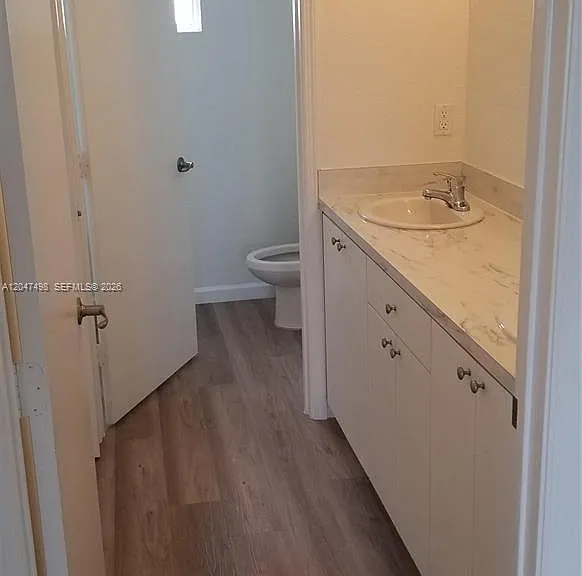 210 SW 3rd Ct — Photo 14