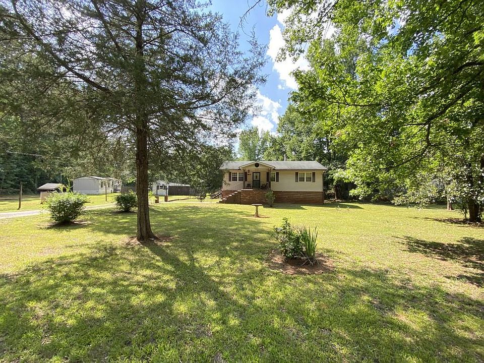 1st image of 863 Tanner Town Rd