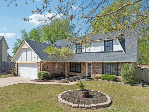 1626 S Beech Ct, Broken Arrow, OK 74012